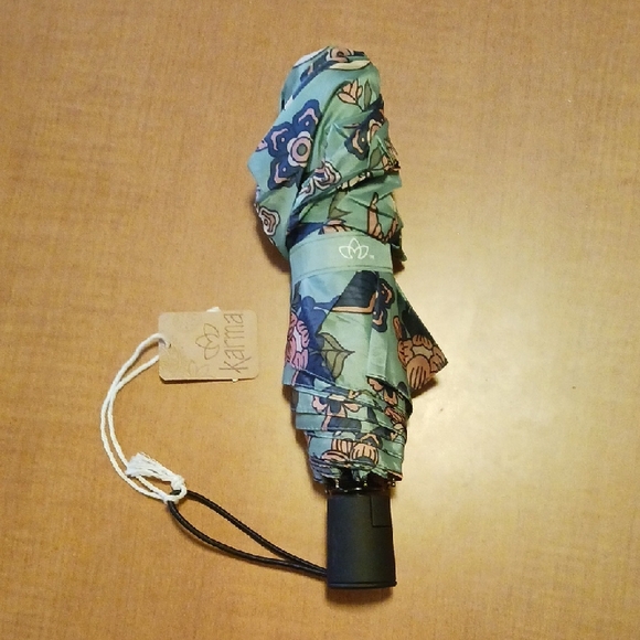 Karma Teal and Pink Bird Umbrella - Picture 2 of 5